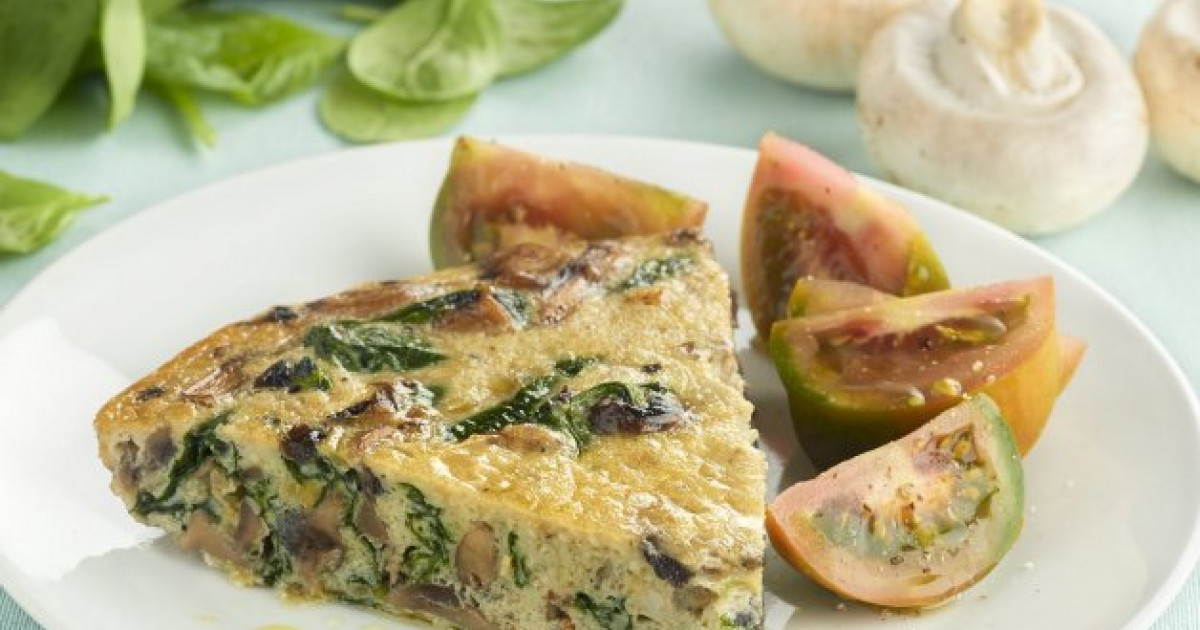 Tortilla al horno con espinacas y champiñones