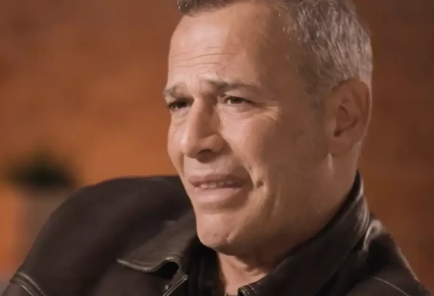 Carlos Lozano durante su entrevista en 'De Viernes', hablando sobre su hija con Mónica Hoyos.