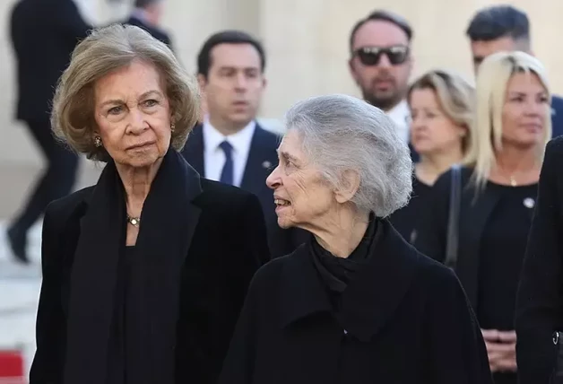 La infanta Elena, la reina Sofía y su hermana Irene de Grecia