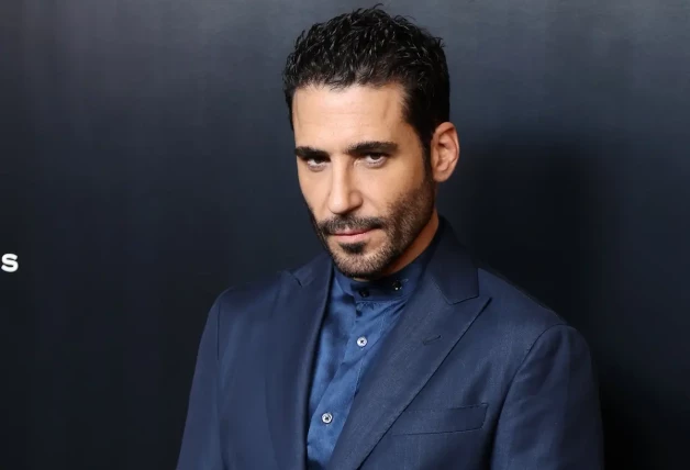 Miguel Ángel Silvestre en una imagen de photocall de EP.