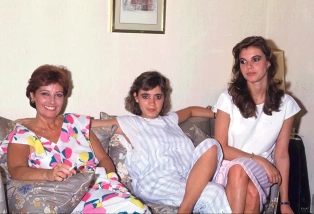 María Teresa Campos Con sus dos hijas, Carmen y Terelu,