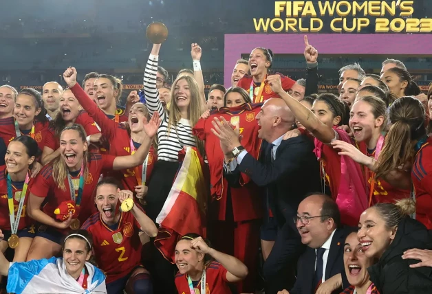 Infanta sSofía celebrando la victoria de las campeonas