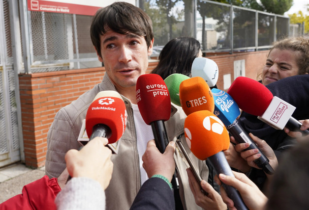 Juan José Ballesta saliendo de los juzgados tras declarar por supuesta agresión sexual