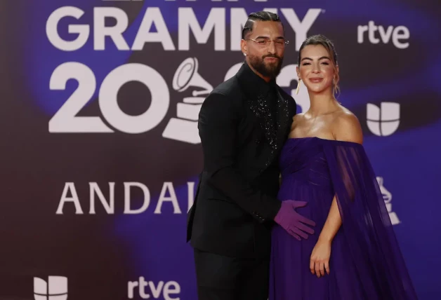 Maluma y su novia embarazada 2