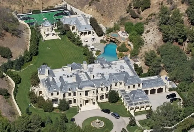 Mark Wahlberg Mansion Vista