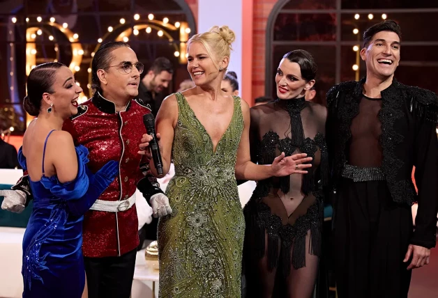 Valeria Mazza con sus compañeros durante el programa Bailando con las estrellas.