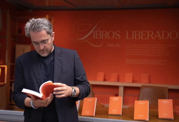 Máximo Huerta en un evento de libros liberados de ING