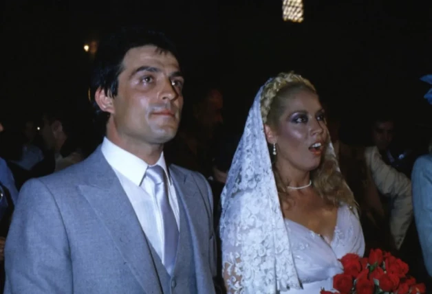 María Jiménez y Pepe Sancho, en una de sus tres bodas.