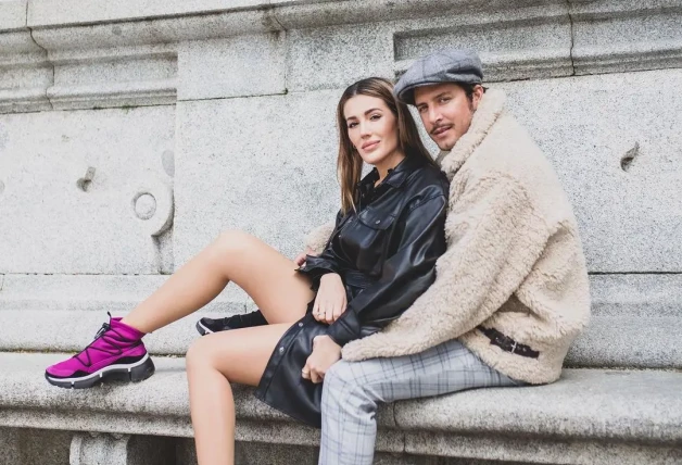 Almu y Carrasco anuncio Skechers