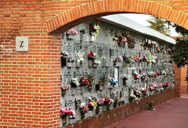 cementerio donde esta enterrada la tata