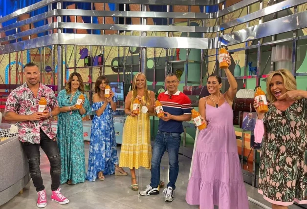 Belen esteban gazpacho con compañeros salvame