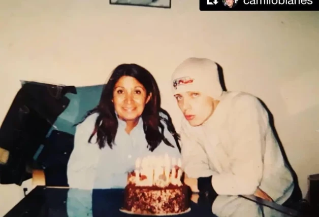 Lourdes Ornelas y Camilo Blanes en una imagen en el cumpleaños de él