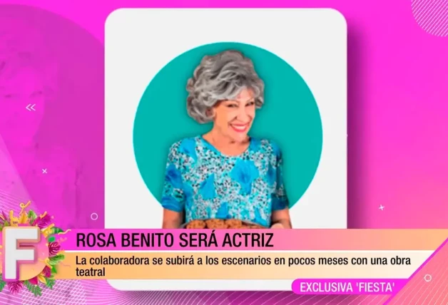 Rosa Benito caracterizada como un personaje teatral.