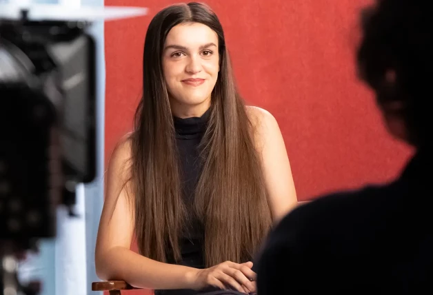 Amaia, que ha conocido a la malagueña, en un instante del documental.