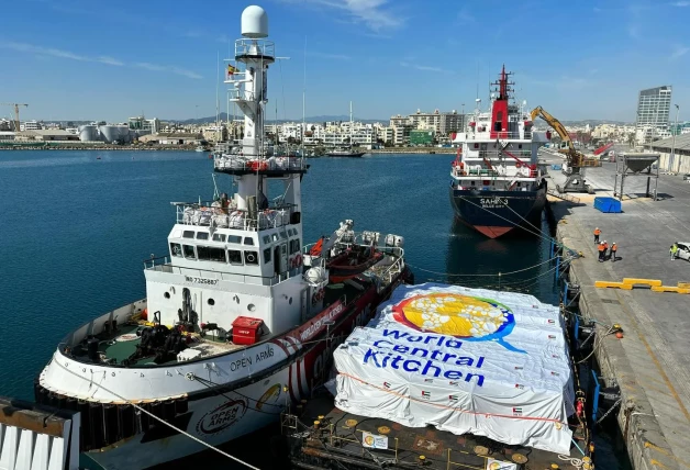 El barco Open Arms cargado con la ayuda de José Andrés a Gaza.