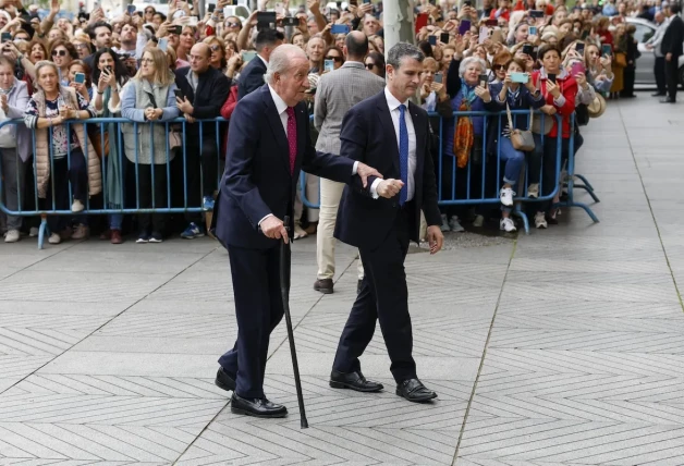 Llegada del Rey Juan Carlos a la iglesia