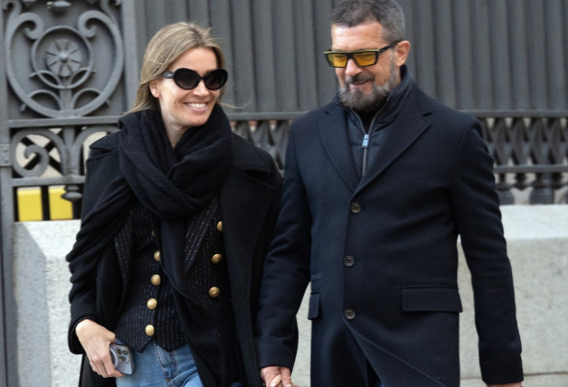 Antonio Banderas y Nicole Kimpel pasean por las calles de Madrid (EP)