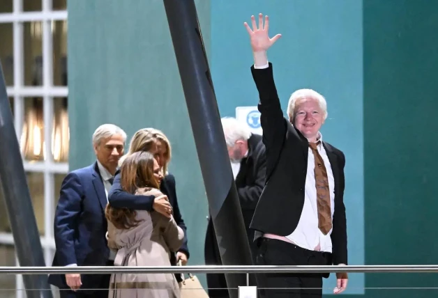 Julián Assange Libre5