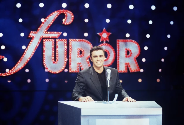 Alonso Caparrós en el atril de 'Furor'.