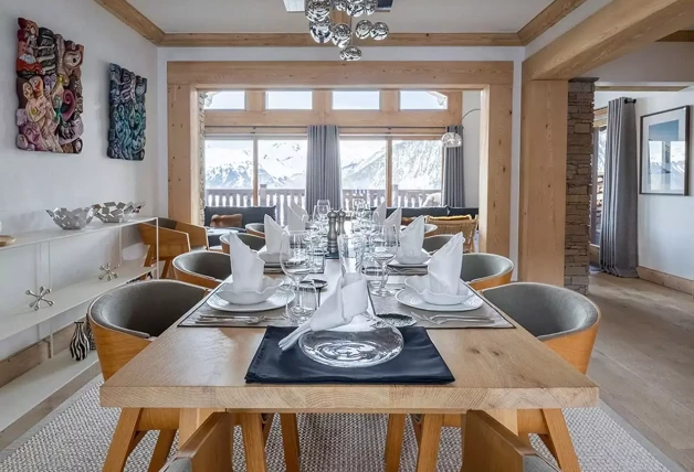Habitaciones de la casa de los Alpes suizos donde Georgina Rodríguez se alojó con sus hijos