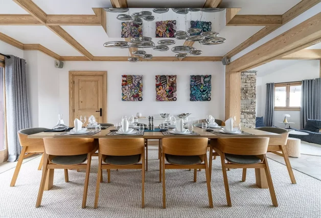 Habitaciones de la casa de los Alpes suizos donde Georgina Rodríguez se alojó con sus hijos