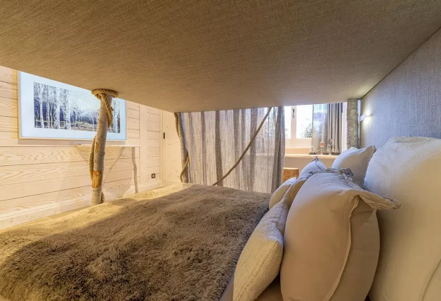 Habitaciones de la casa de los Alpes suizos donde Georgina Rodríguez se alojó con sus hijos