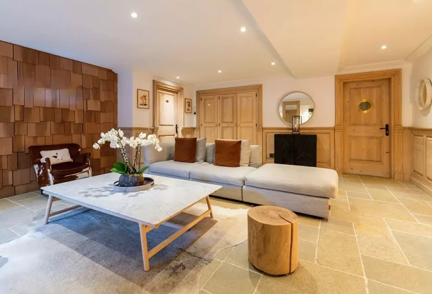 Habitaciones de la casa de los Alpes suizos donde Georgina Rodríguez se alojó con sus hijos
