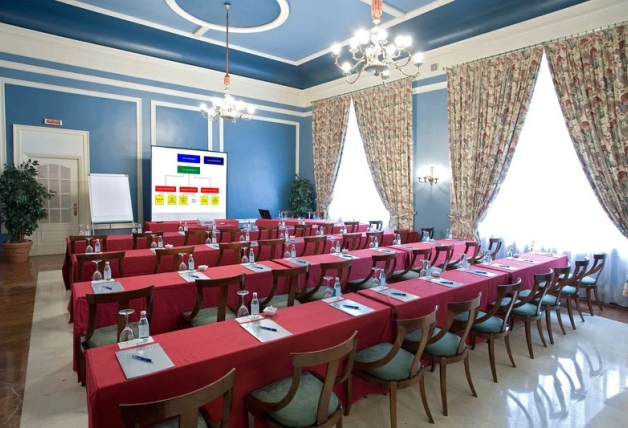 hotel sara 9