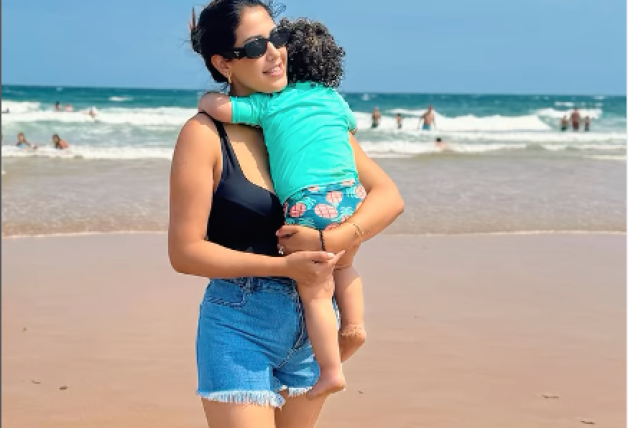 Gabriela Guillén, de vacaciones con su hijo David en Cantabria