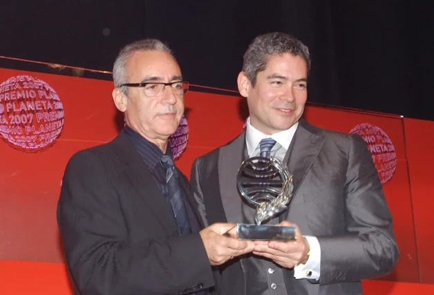 Boris Izaguirre como finalista del premio Planeta con ‘Villa Diamante’.