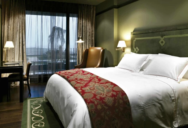 hotel reyes