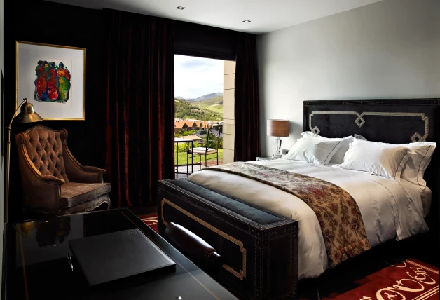 hotel reyes