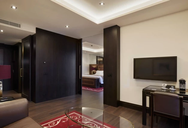 hotel reyes