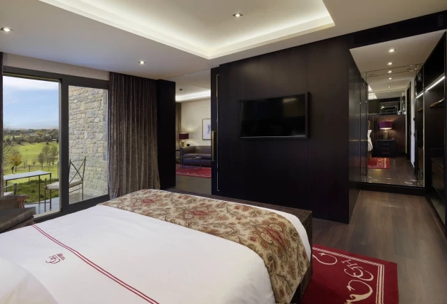 hotel reyes