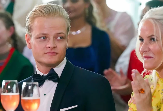 Mette-Marit y su hijo