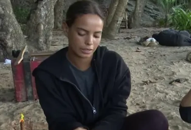 Gloria Camila.
