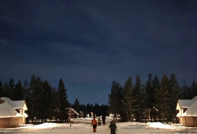 Isabel Jiménez: las mejores imágenes de la presentadora en Laponia con sus hijos