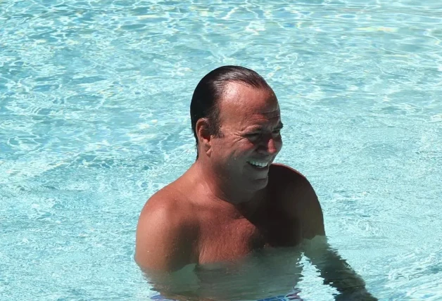 Julio Iglesias 2