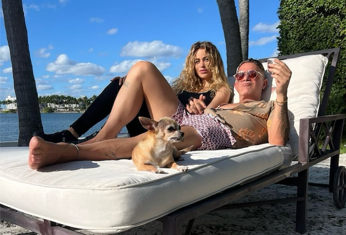 Alejandro Sanz: así es la lujosa mansión en la que se aloja en Miami con Candela Márquez