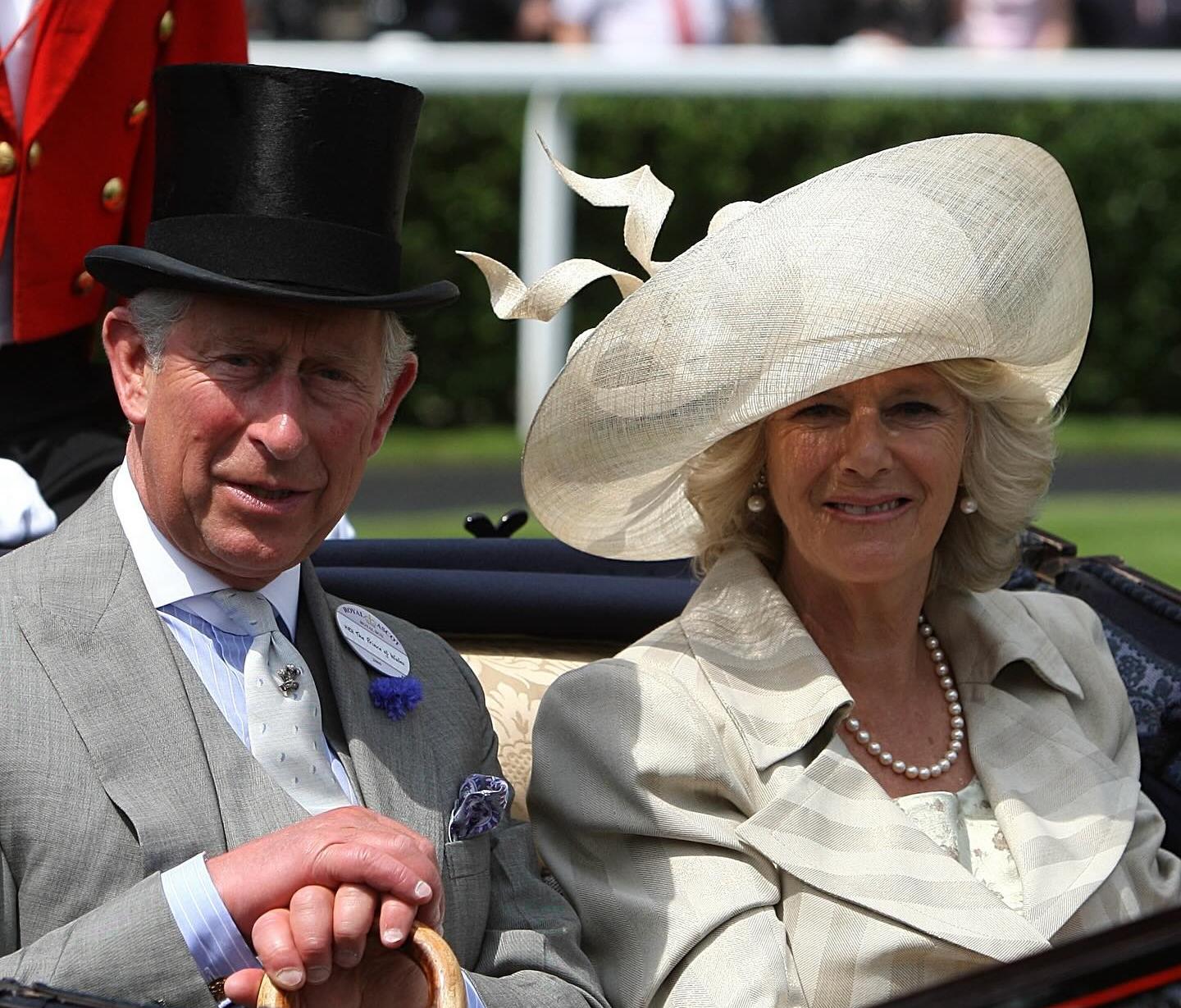 Carlos y Camilla, en el desfile de apertura de Ascot.