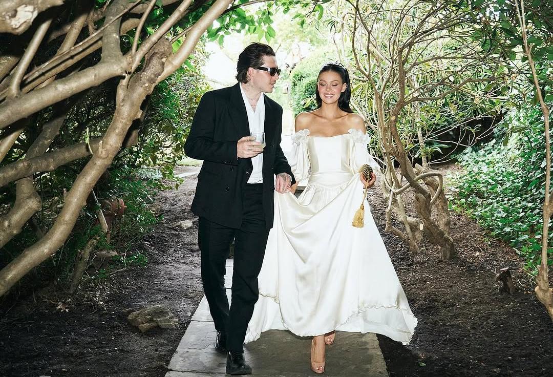 Brooklyn Beckham y Nicola Peltz vuelven a casarse en medio de la crisis familiar