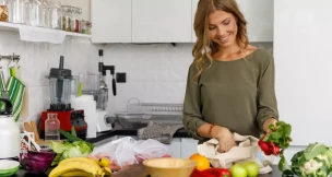 Mujer siguiendo una dieta flexitariana