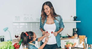 Conoce los alimentos, las recetas y los mejores consejos para deshinchar tu vientre.