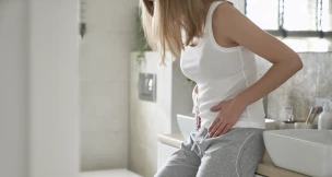 mujer barriga diarrea