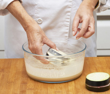 receta-berenjenas-rebozadas-con-jamo-n-y-queso-paso-4