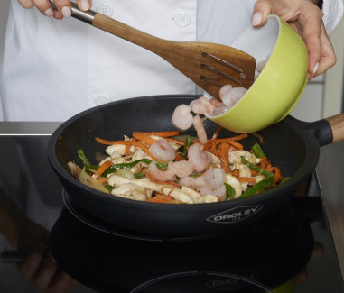 receta-noodles-con-gambas-y-pollo-paso-3