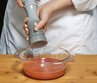 receta-gelatina-de-tomate-y-queso-paso-1