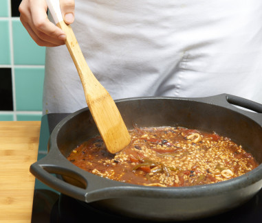 arroz-con-langostinos-mejillones-y-calamar-paso-3