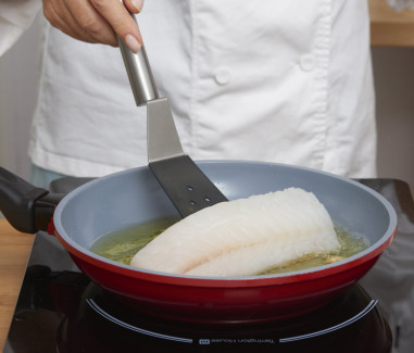 bacalao-confitado-con-berberechos-y-anchoas-paso-2