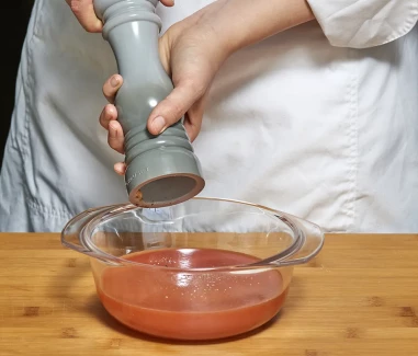 Gelatina de tomate y queso Paso 1